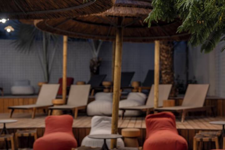 Guest Lobby
