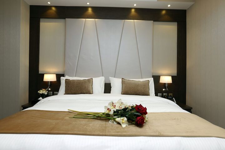 Room 17 of 61