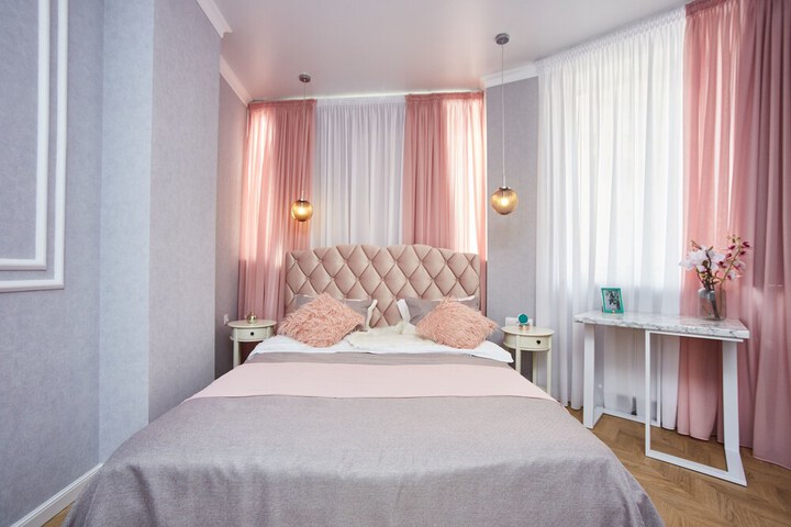 Room 13 of 30