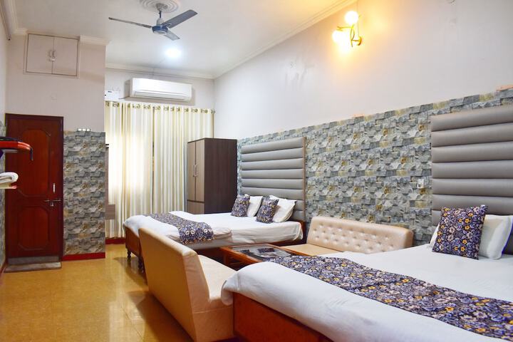 Room 16 of 21