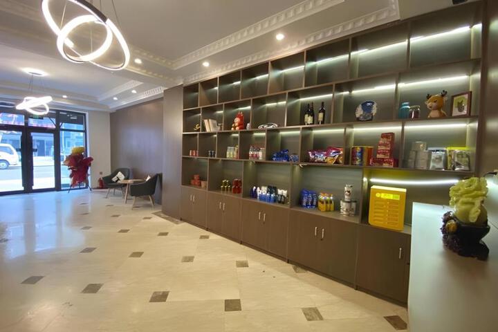 Shell Hotel Liaoning Shenyang Dadong District Middle Street North Railway Station