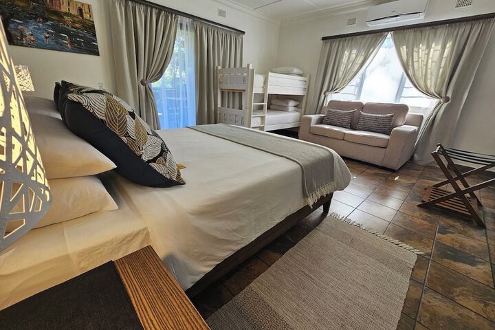 Room 27 of 181