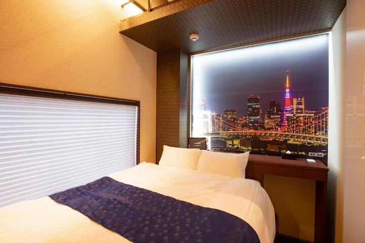 Room 14 of 26