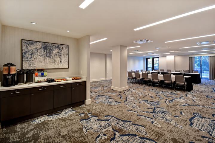 Meeting facility