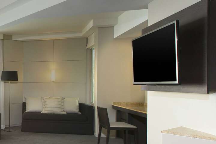 Room 21 of 234