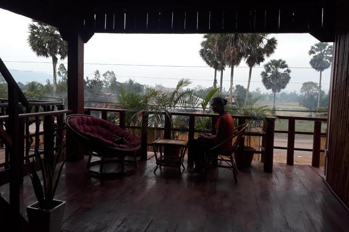 Sunshine Hotel Kampot