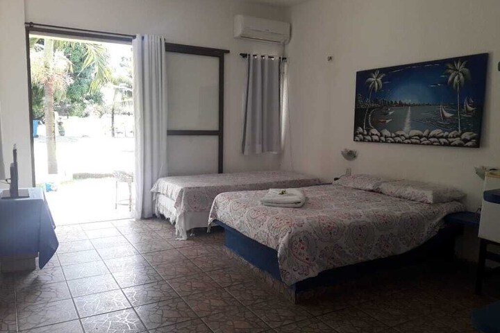 Room 4 of 23