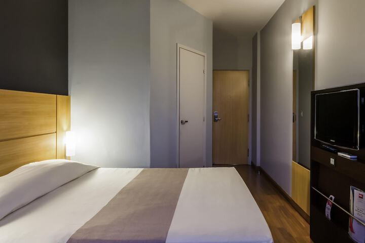 Room 18 of 56