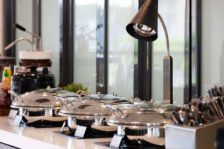 Dining 54 of 76