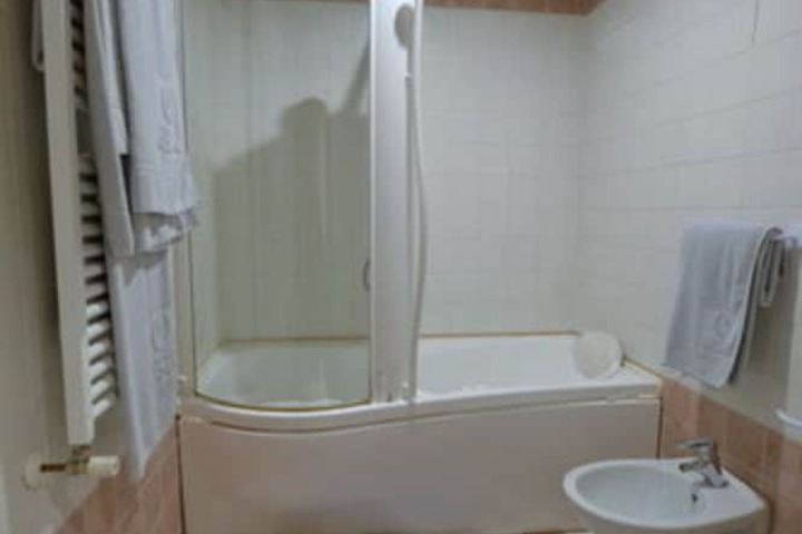 Bath Photo