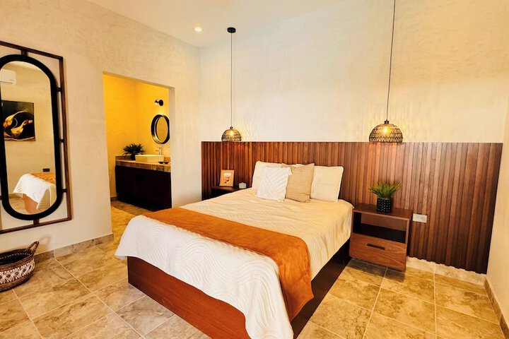 Room 4 of 29