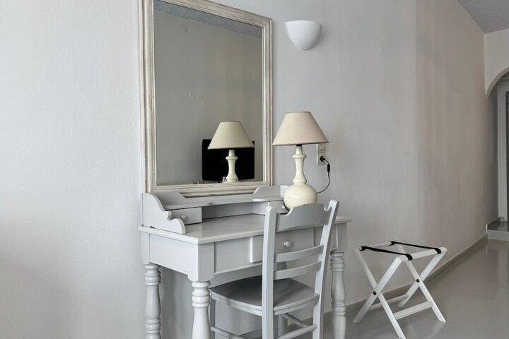 Room 19 of 50
