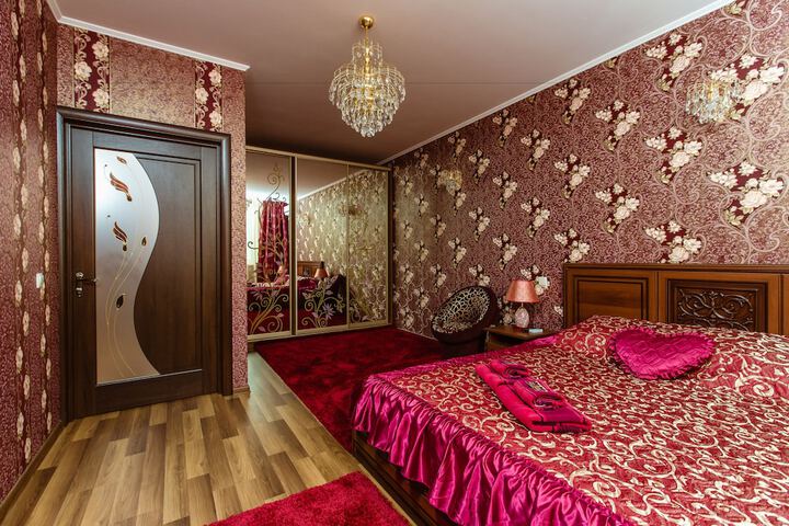 Room 6 of 62