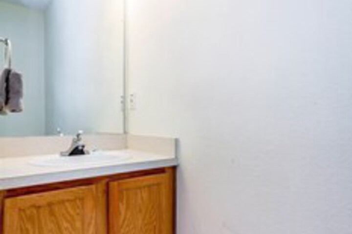 Room 4 of 25