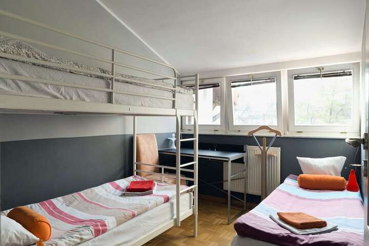 Room 32 of 55