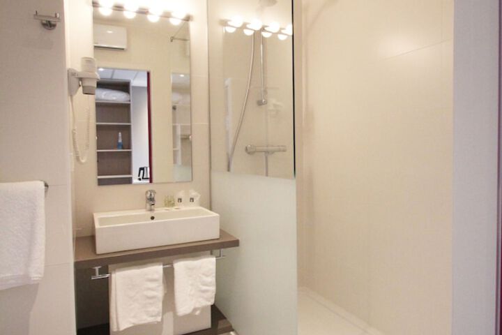 Clean Restrooms