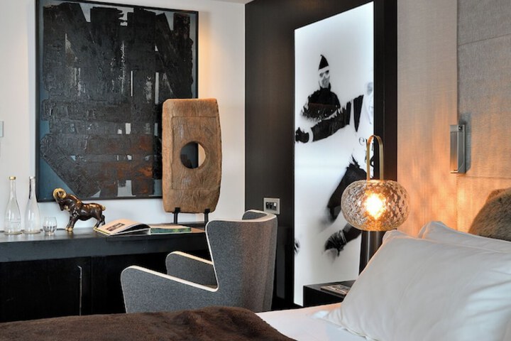 Room 4 of 66