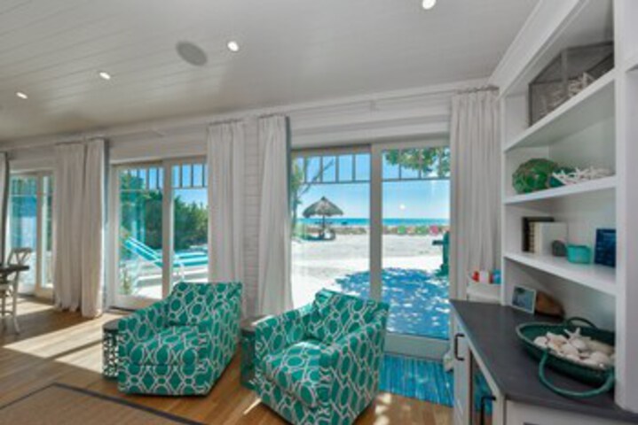 Room 13 of 25