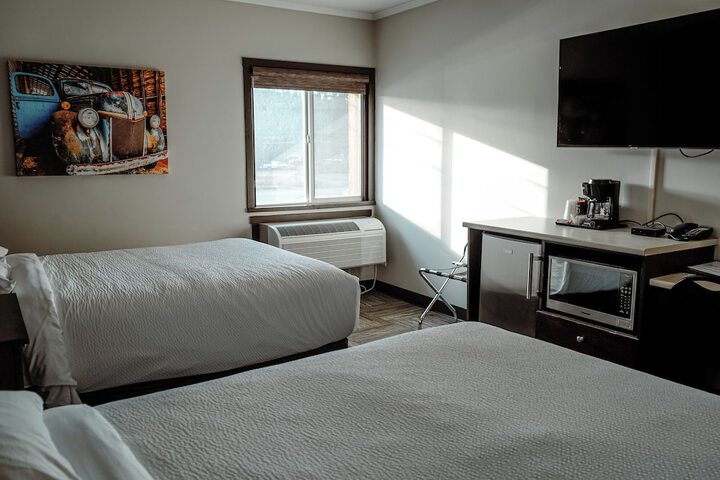 Room 3 of 23