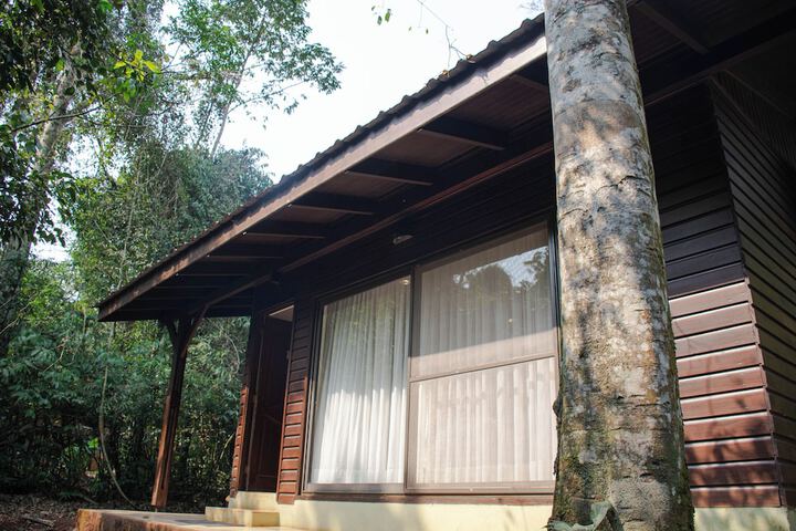 Room 4 of 20
