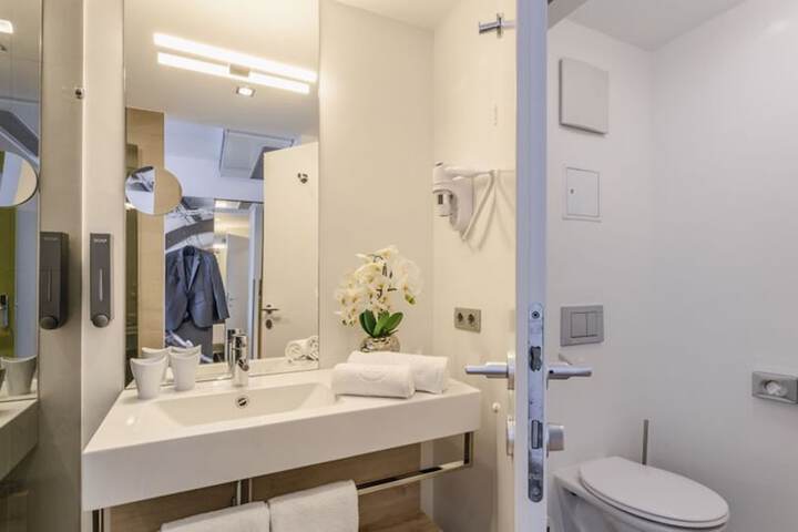 Clean Restrooms