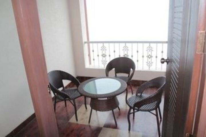 Terrace/Patio 2 of 64