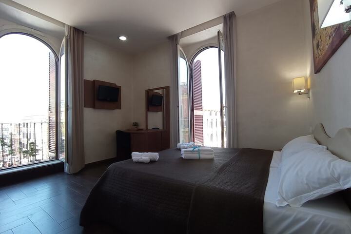 Room 22 of 50