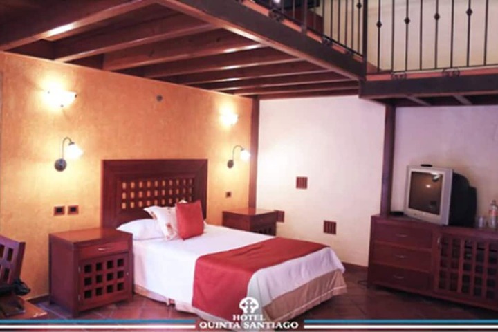 Room 2 of 31