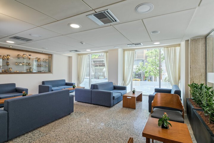 Guest Lobby