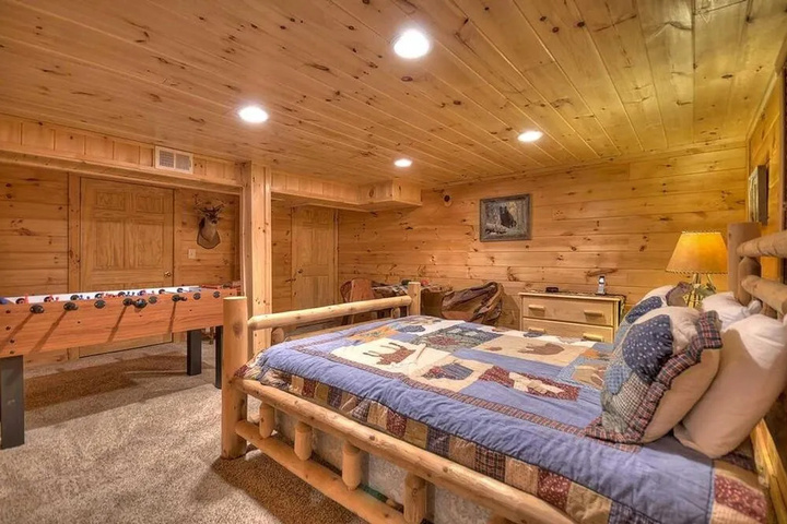 Room 3 of 24