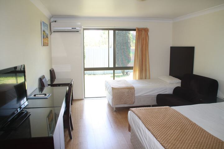 Room 15 of 47
