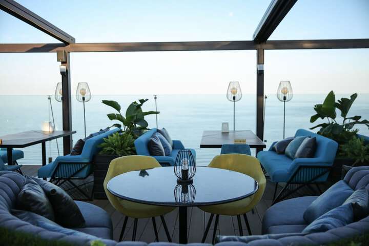 Terrace/Patio 24 of 60