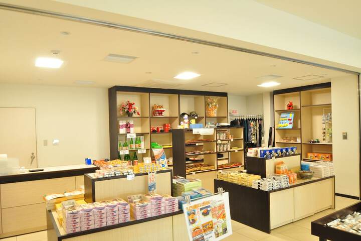 Gift shop