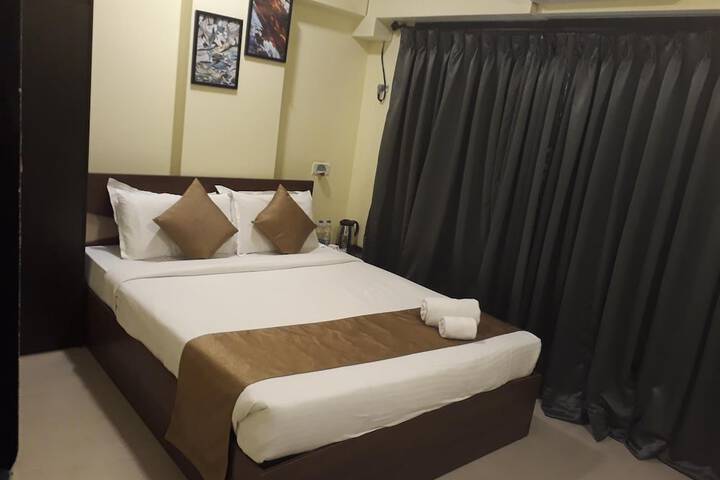 Room 25 of 50