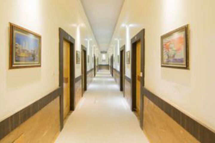 Ballroom/Hall 26 of 35