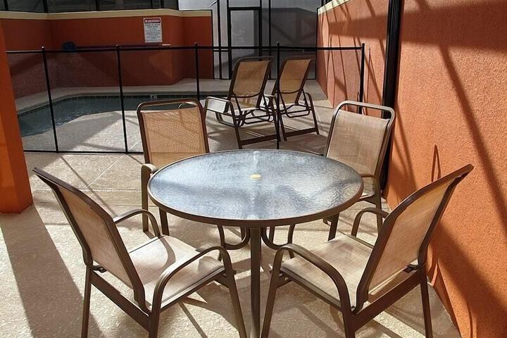 Terrace/Patio 21 of 23