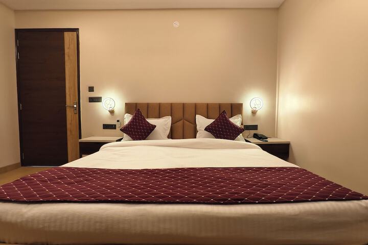 Room 29 of 73