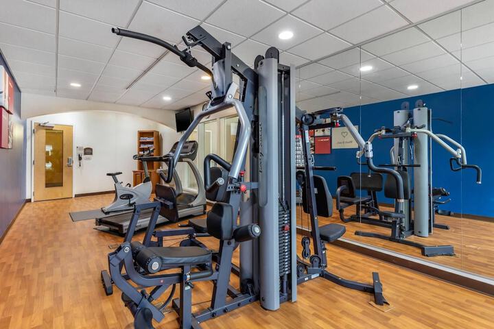 Hotel Gym Photos