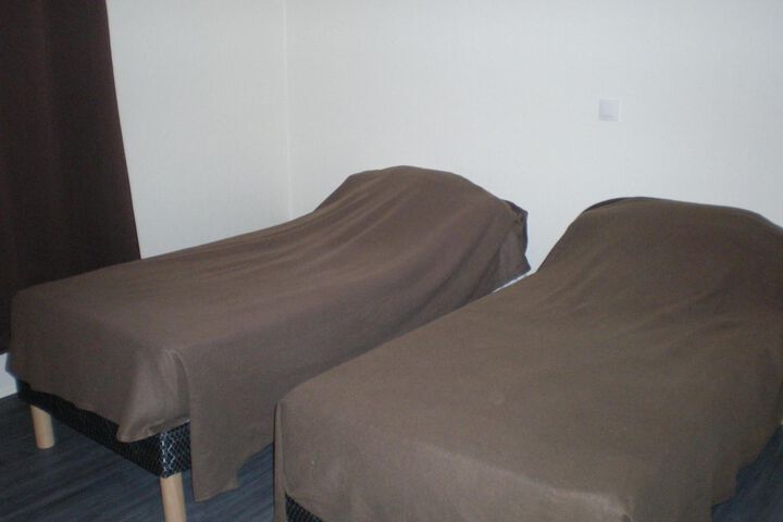 Room 12 of 45