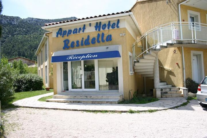 Hotel 7 of 8