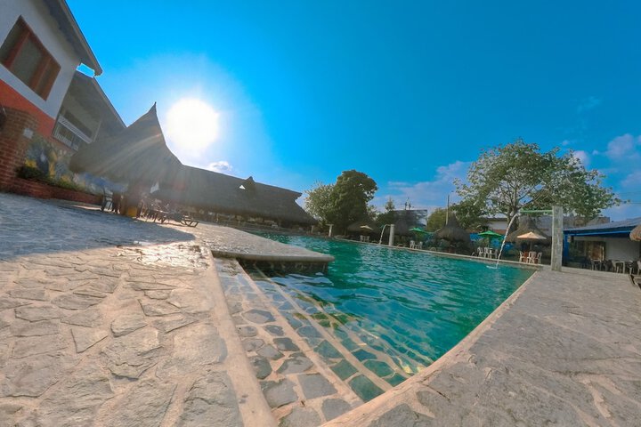 Pool 15 of 21