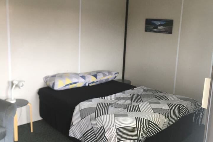 Room 10 of 62
