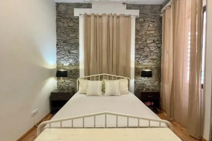 Room 3 of 11