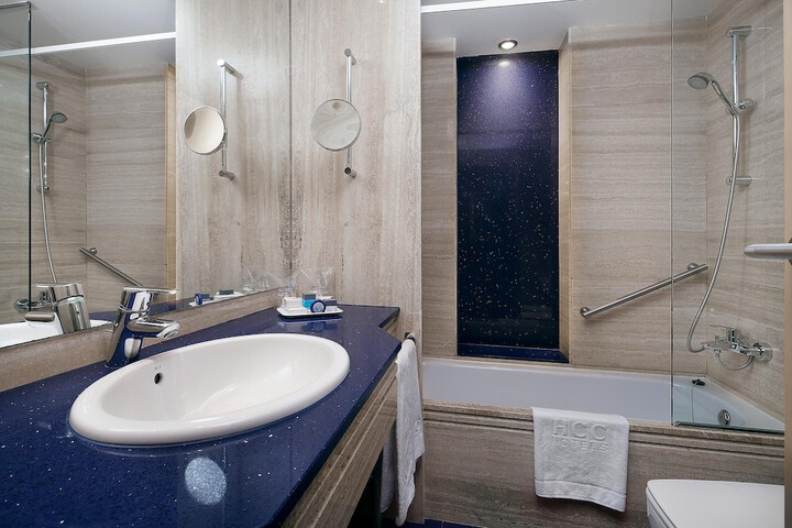 Clean Restrooms