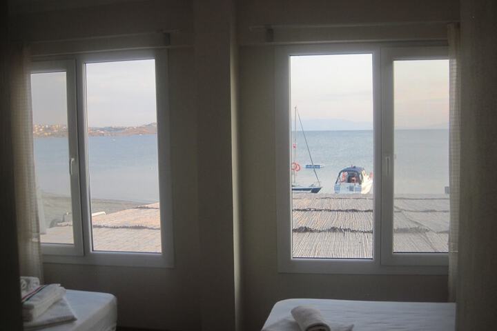 Room 4 of 54
