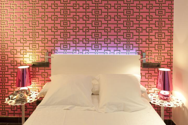 Room 25 of 131