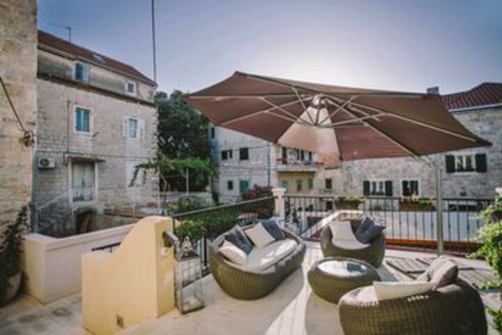 Terrace/Patio 165 of 183
