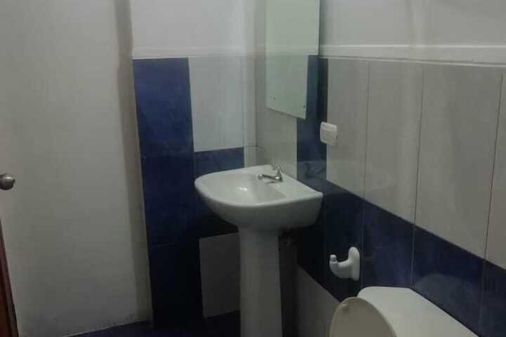 Room 18 of 27