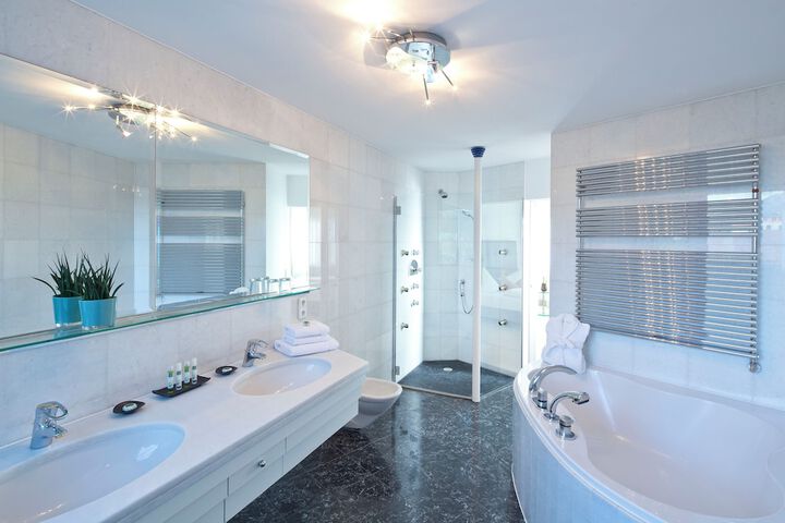 Bath Interior