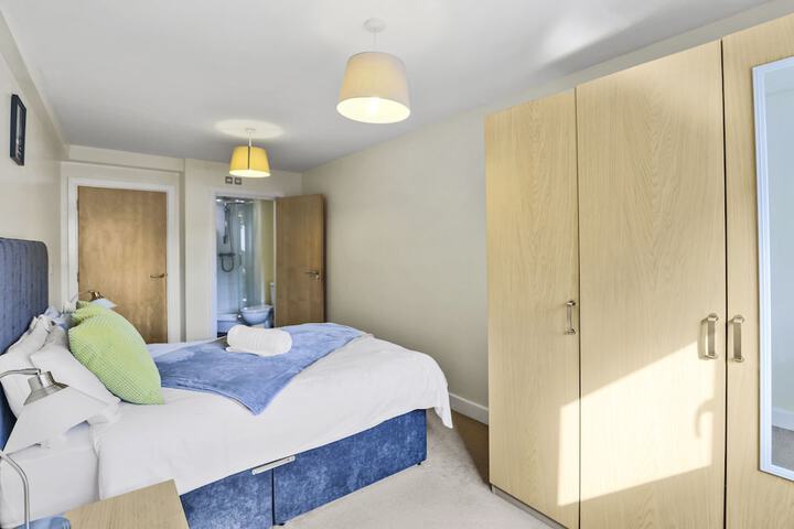 Room 10 of 52
